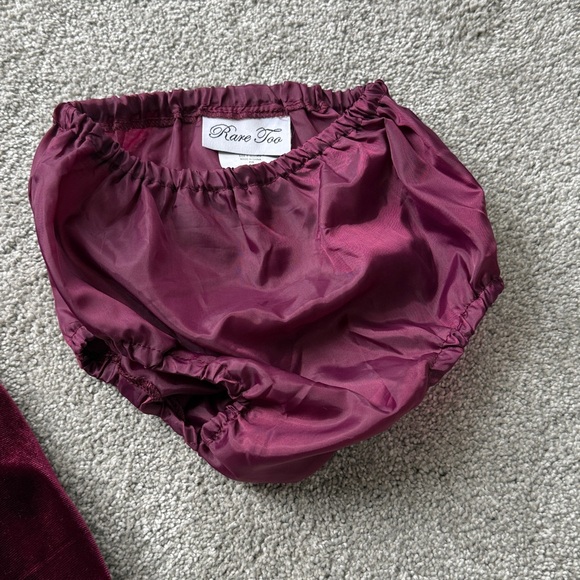 Rare Too- Toddler Velvet Burgundy Dress with Bow and Matching Bloomer 2T - Picture 2 of 6